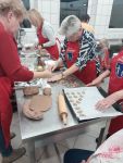 Pieczenie pierniczk�w
